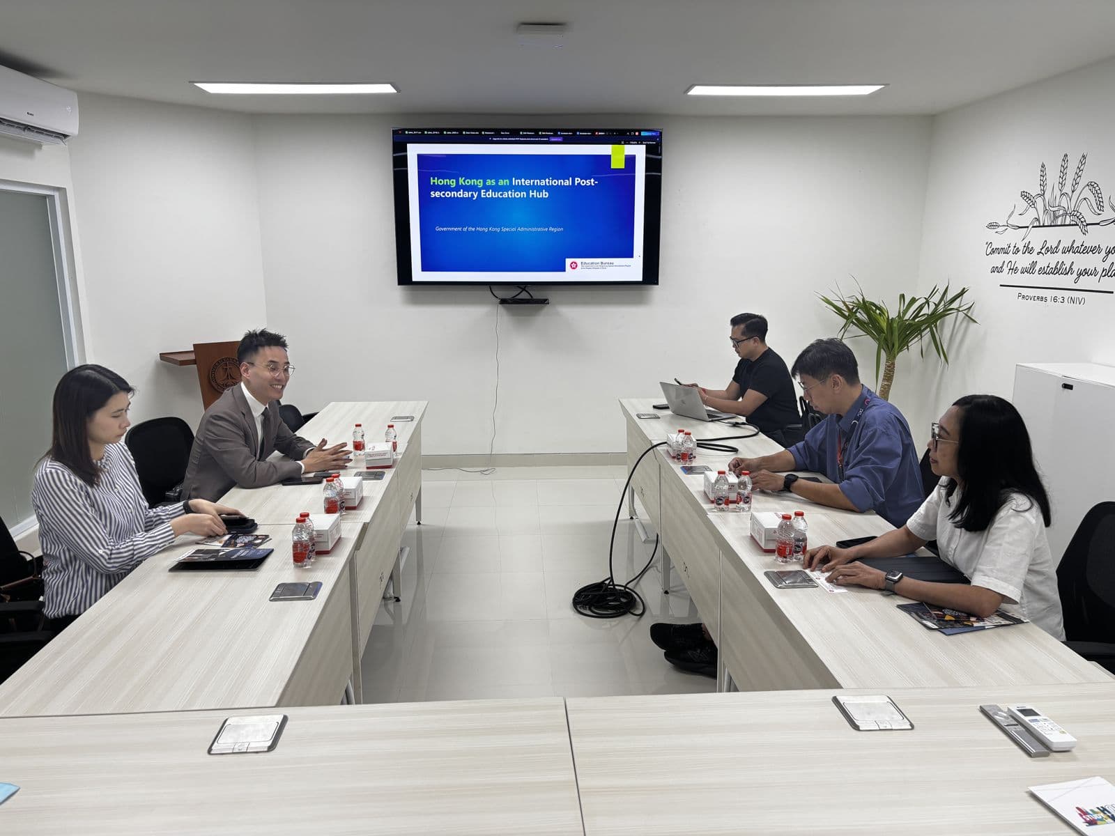 Hong Kong Economic and Trade Office meeting at PETRA